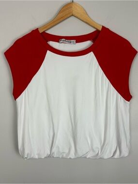 Madden Girl White Crop Baby Tee Red Cap Sleeves Ruched Elastic Waist S/M